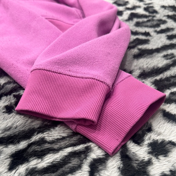 The North Face Magenta Full-Zip Fleece Jacket - Picture 5 of 6